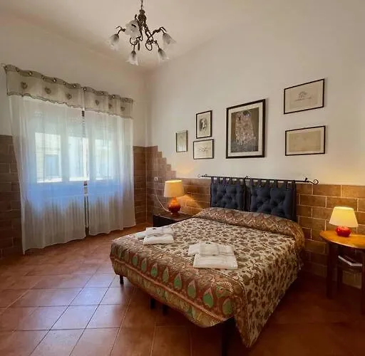 Ampia Casa Con Giardino Апартаменты