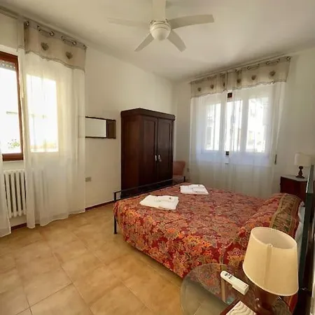 Ampia Casa Con Giardino Apartman Viareggio
