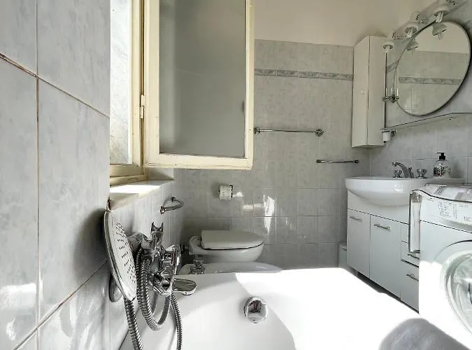 Appartement Ampia Casa Con Giardino